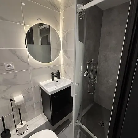 Moonyellow - Basel - Airport - Highquality Saint-Louis (Haut-Rhin)